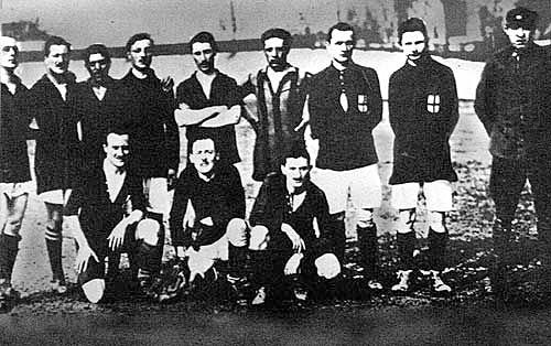 The Milan team crowned Italian Football Champion in 1906 — the club's second national title.