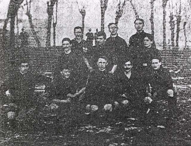 The Milan squad of the 1905–06 season, the campaign that delivered the 1906 championship.