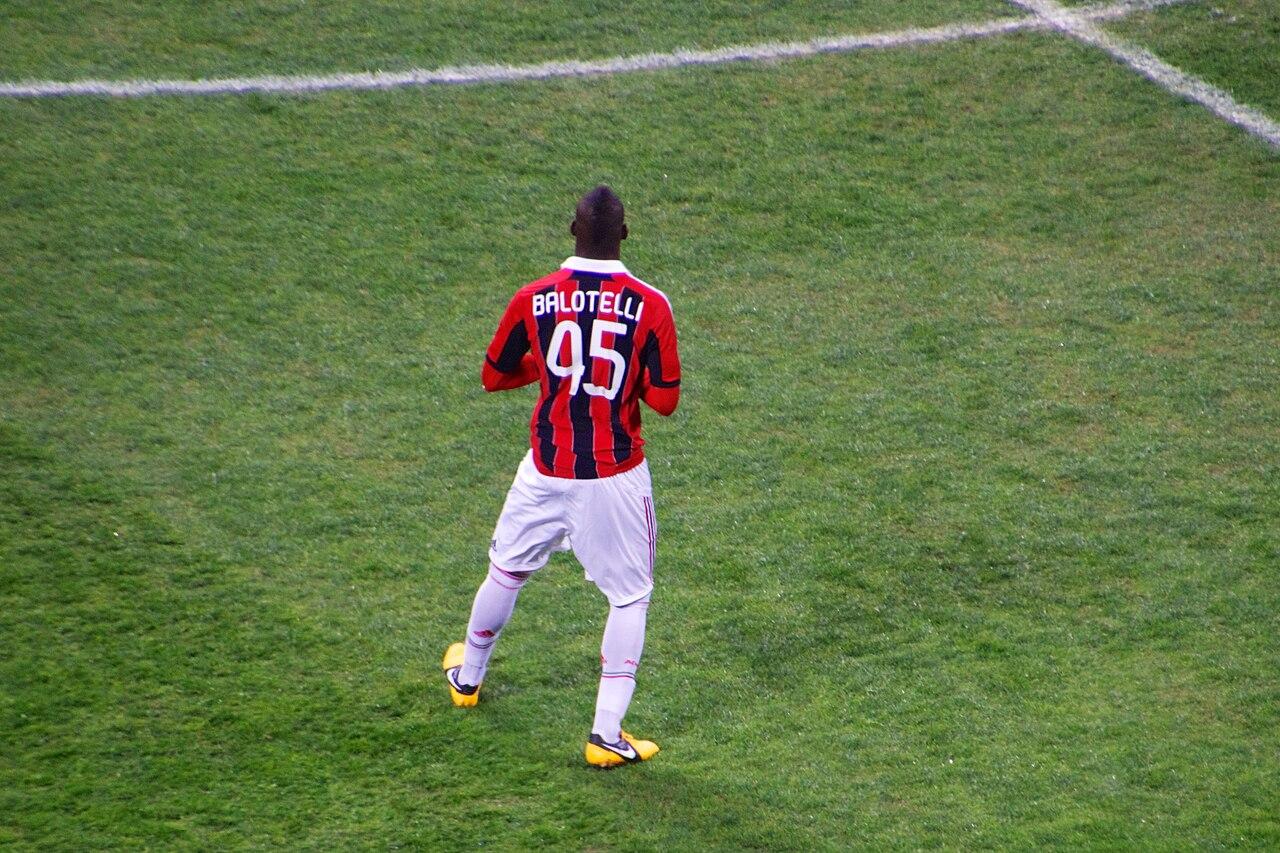 Mario Balotelli wears the 45 in the Milan derby at San Siro, 24 February 2013 — four weeks after his January homecoming from Manchester City lit the fuse under a season that had begun in ruins.