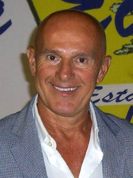 Sacchi Returns to a Sinking Ship