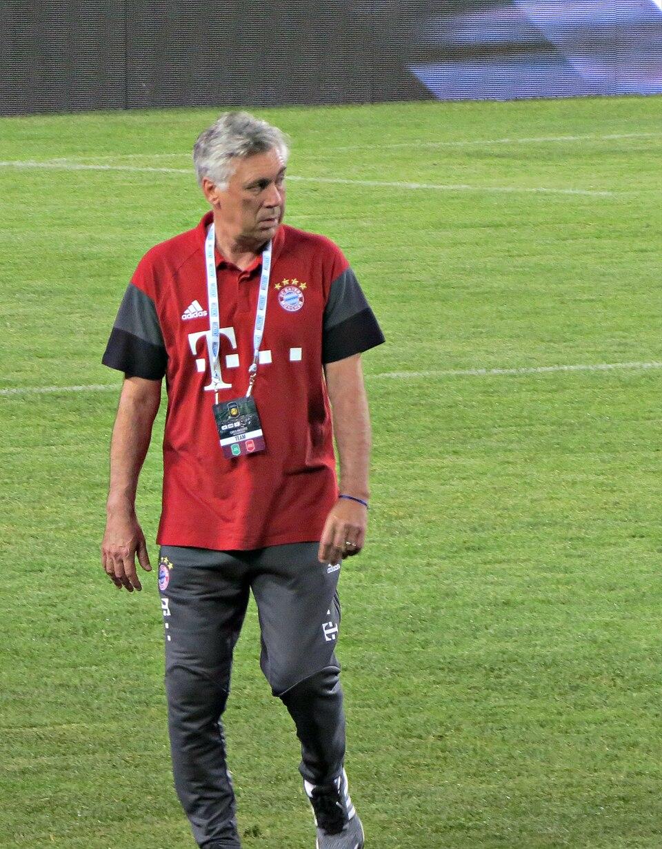 Carlo Ancelotti Takes the Milan Bench