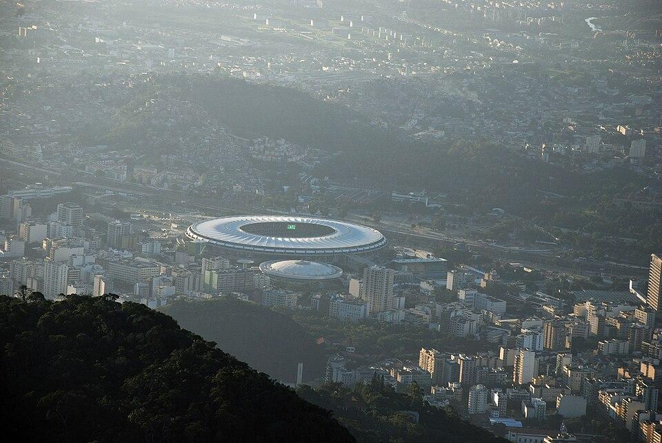1963 Intercontinental Cup: Santos edge Milan in the Maracanã play-off