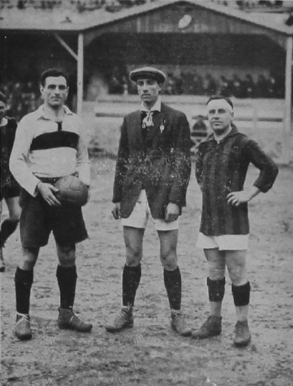 Pietro Bronzini and Ercole Carzino, mainstays of the mid-1920s rossoneri side that made the new San Siro its home in 1926.