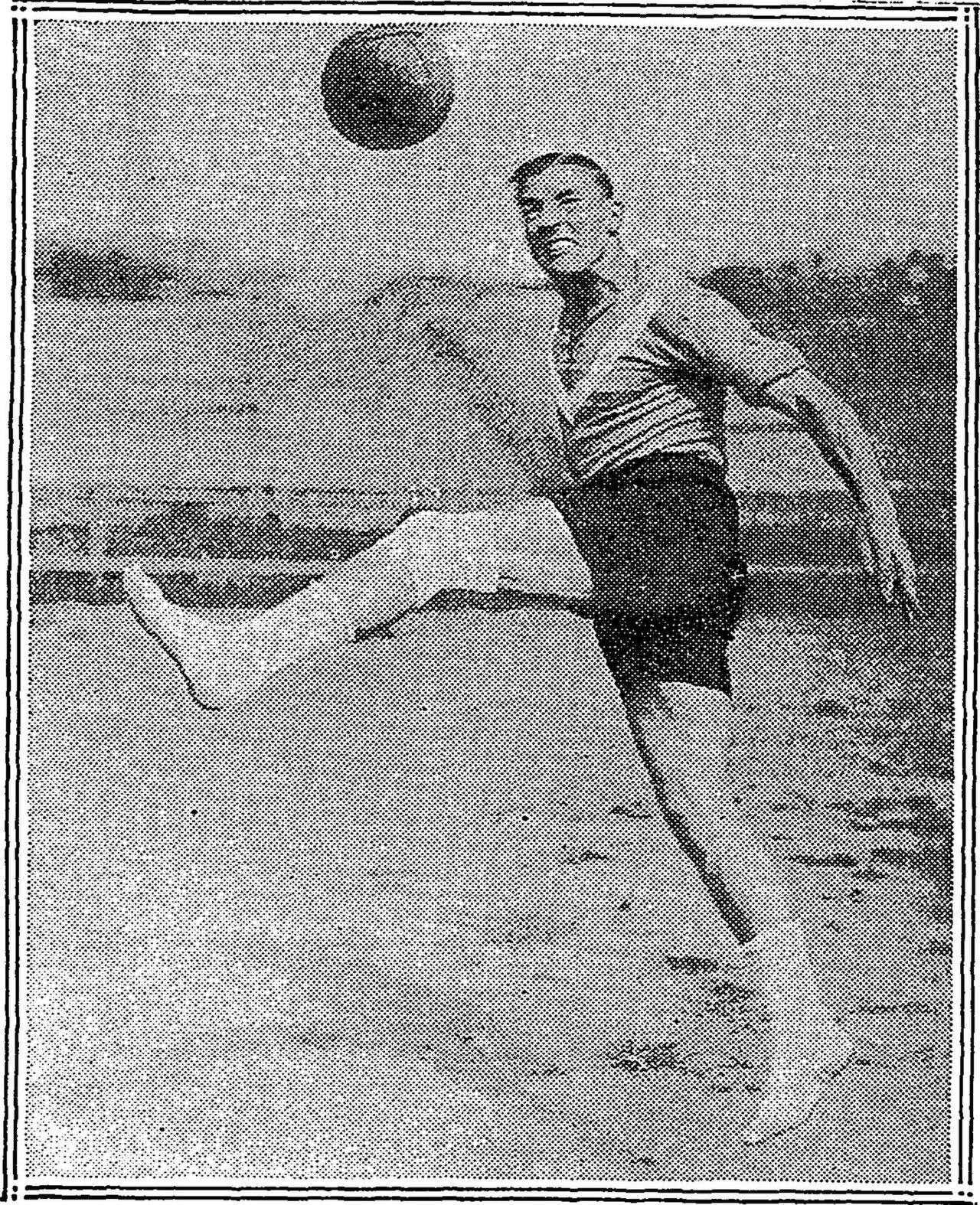 Pietro (Piero) Pastore in August 1928 — Milan's spearhead and 1927-28 top scorer, photographed as Italy's centre-forward during the national team's post-Olympic visit to New York.