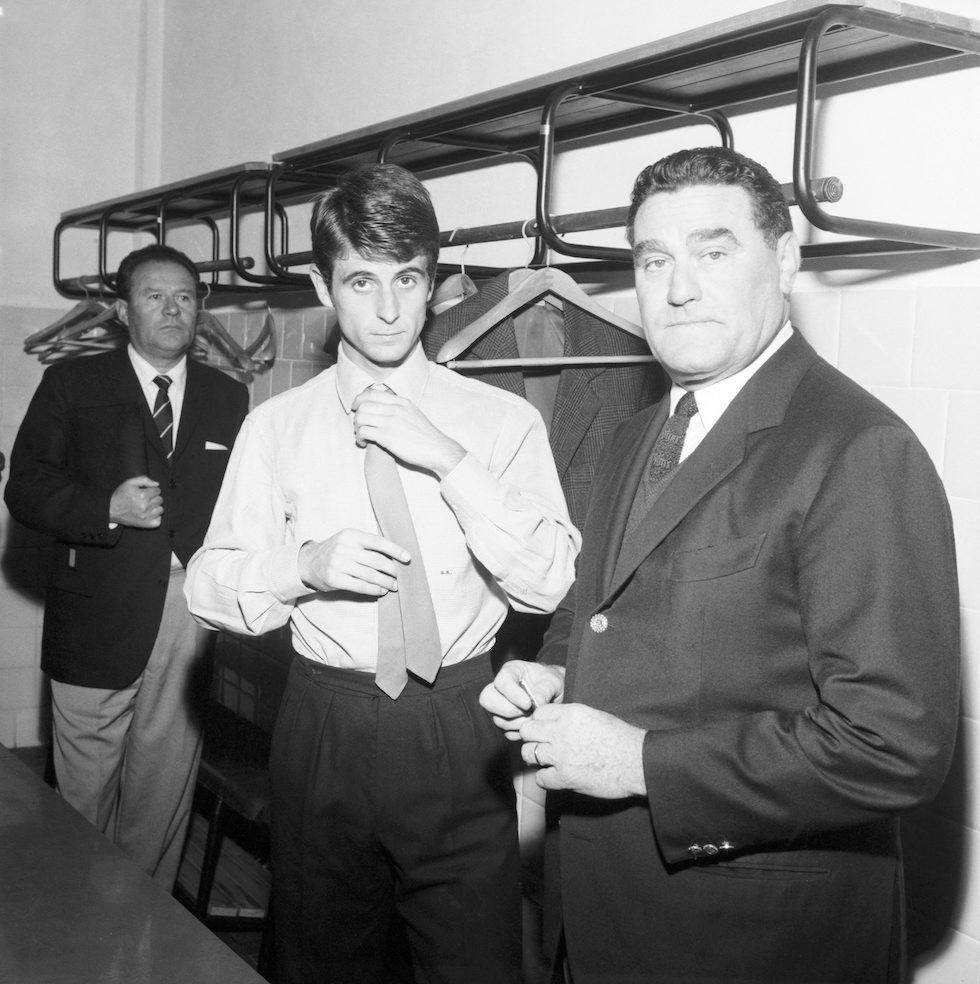 Gianni Rivera and Nereo Rocco in the San Siro dressing room before the derby against Inter (1-1), 22 October 1967 — Rocco's first season back on the Milan bench.